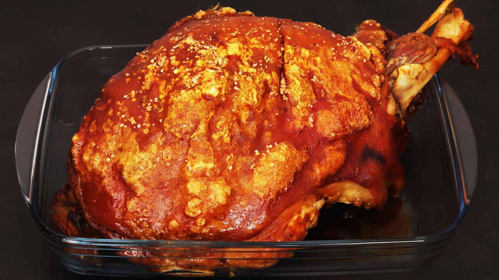 Pierna de cerdo completa